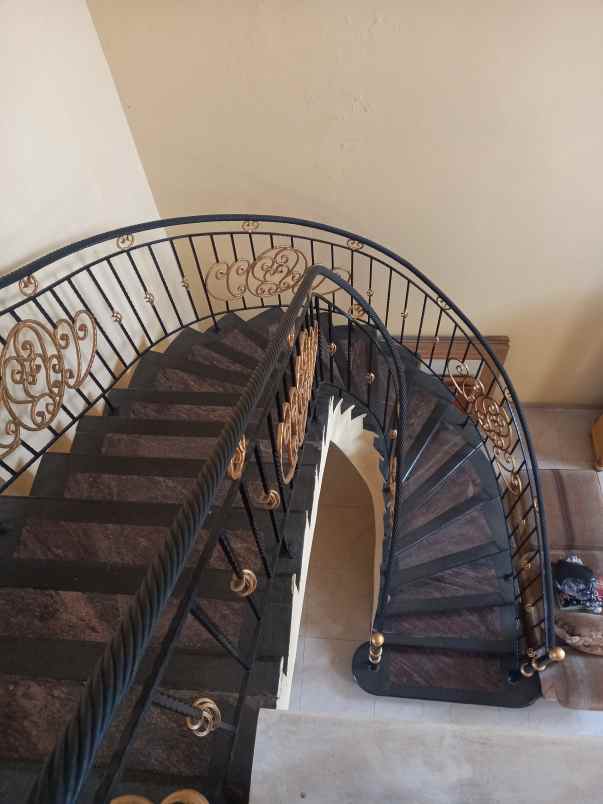 dijual rumah jln pondok kelapa raya