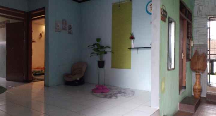 dijual rumah jual bu rumah komplek