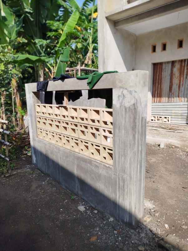 dijual rumah kalasan