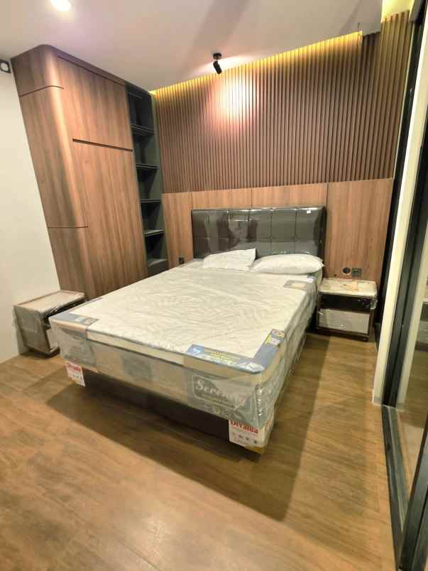 dijual rumah kaliurang km 8