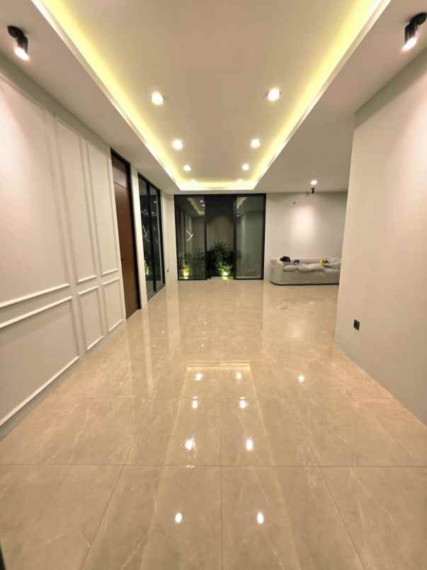 dijual rumah kaliurang km 8