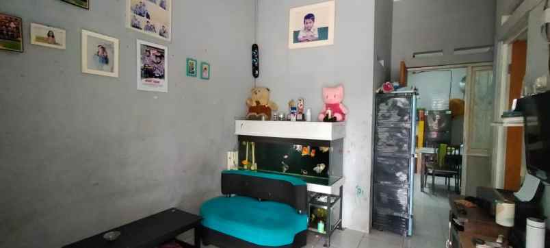 dijual rumah kamayangan residence