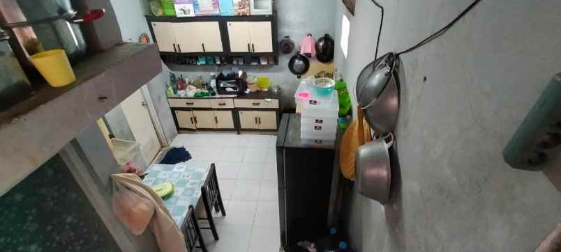 dijual rumah kamayangan residence