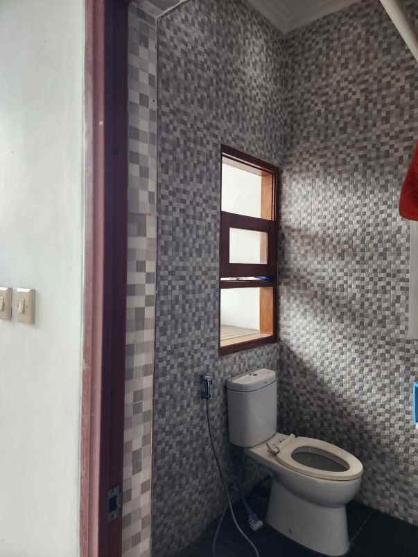 dijual rumah kedungkandang