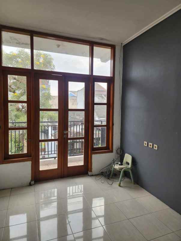 dijual rumah kedungkandang