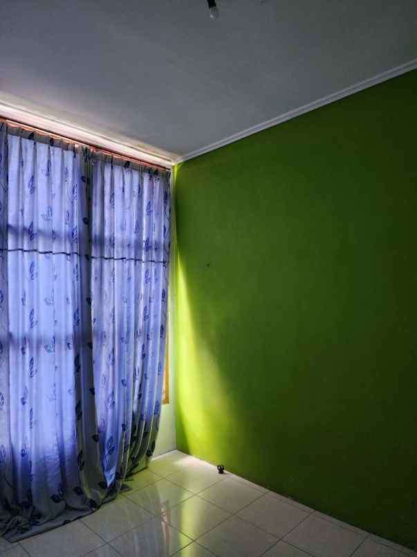 dijual rumah kedungkandang