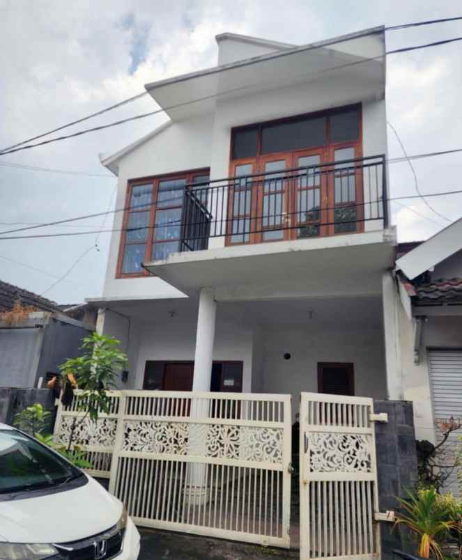 dijual rumah kedungkandang