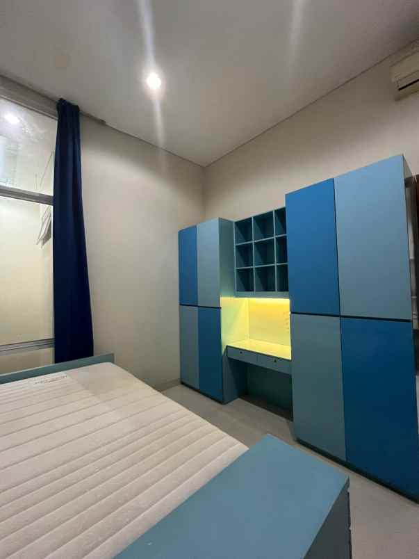 dijual rumah kelapa hibrida kelapa gading