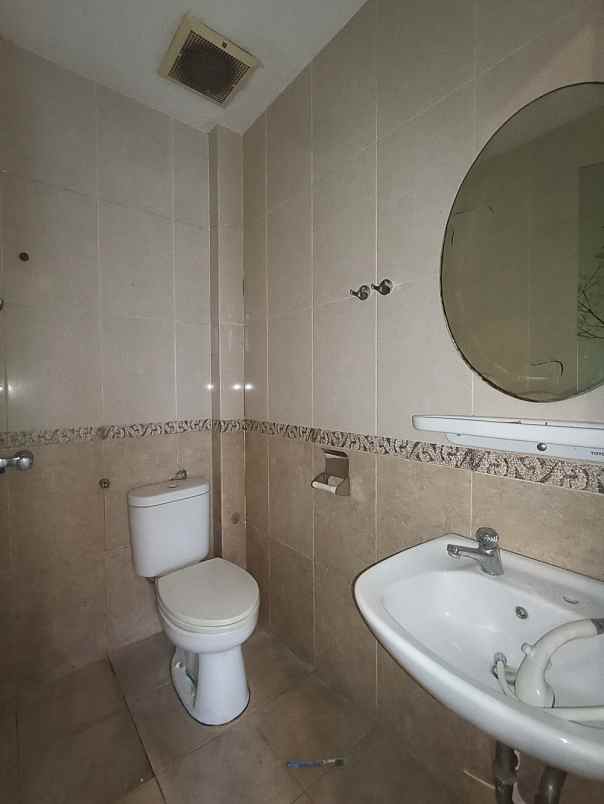 dijual rumah kelapa nias kelapa gading