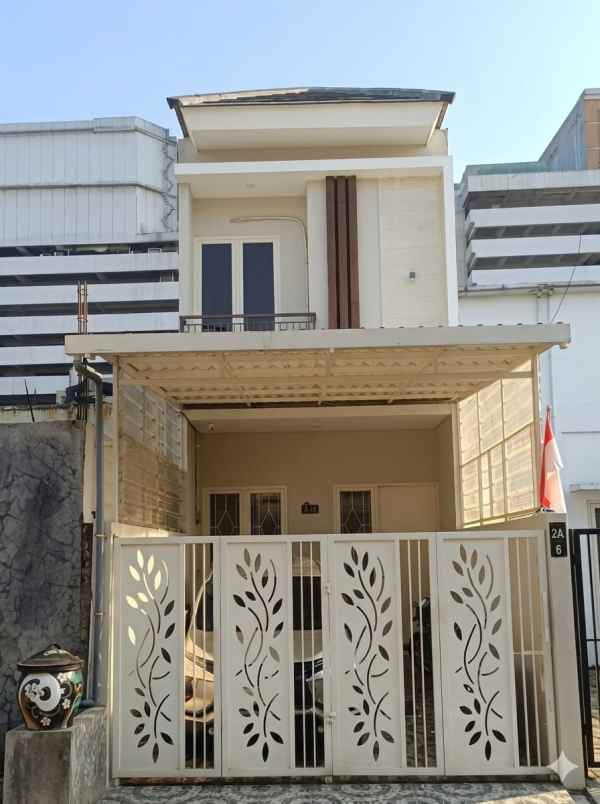 dijual rumah kencana sari