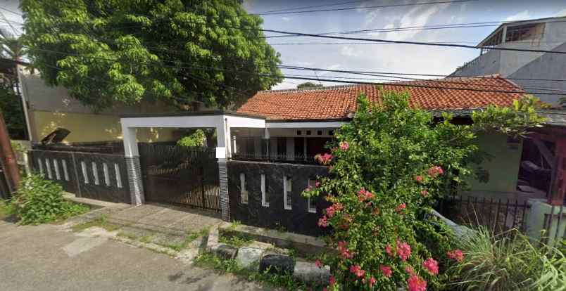 dijual rumah komp dep perdagangan klp
