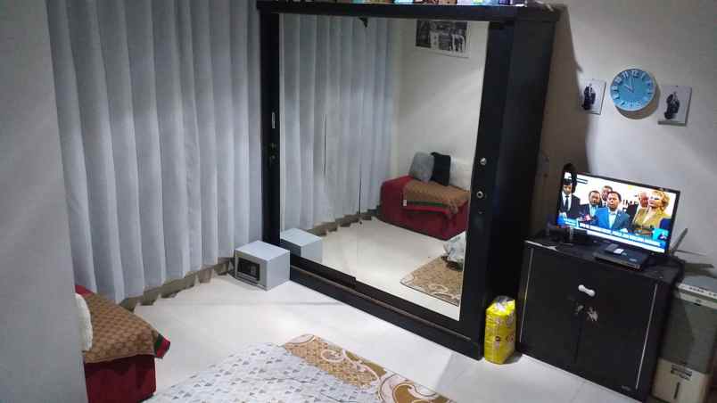 dijual rumah komp permata cisaranten