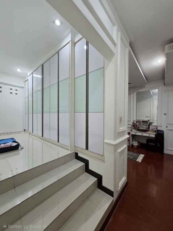 dijual rumah komplek billymoon pondok