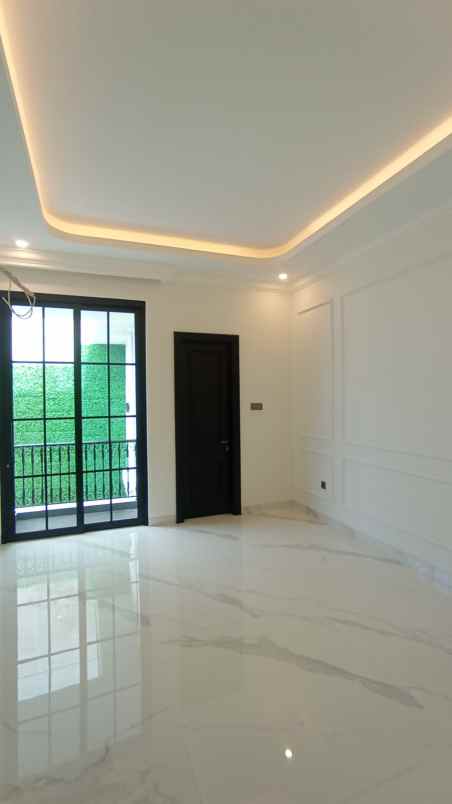 dijual rumah komplek billymoon pondok
