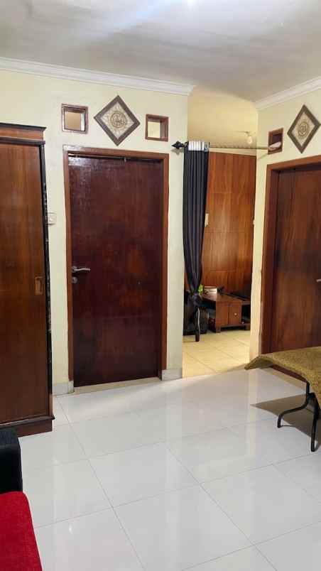 dijual rumah komplek bumi panyileukan