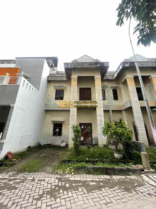 dijual rumah komplek cemara asri
