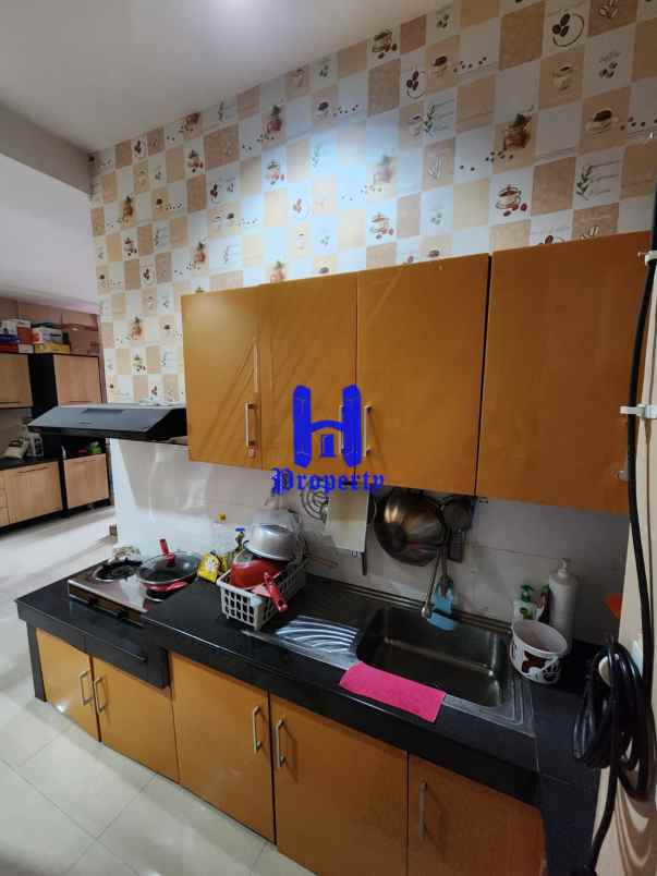 dijual rumah komplek citra garden