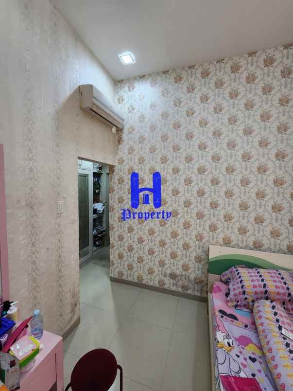 dijual rumah komplek citra garden