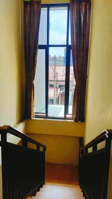 dijual rumah komplek ptb duren sawit