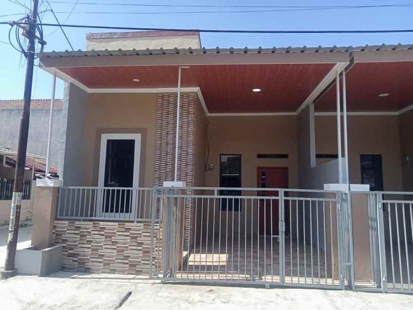 dijual rumah kota harapan indah bekasi