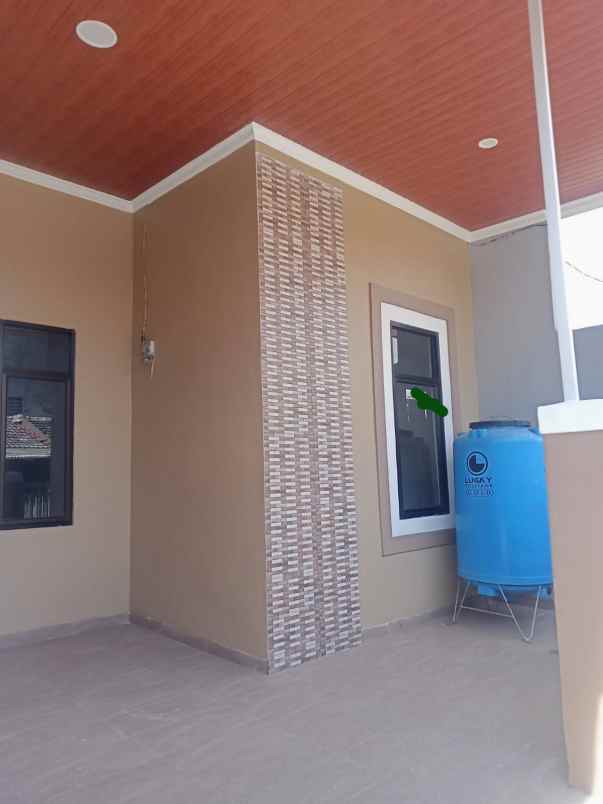 dijual rumah kota harapan indah bekasi