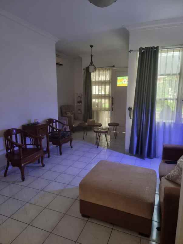 dijual rumah legenda wisata cibubur