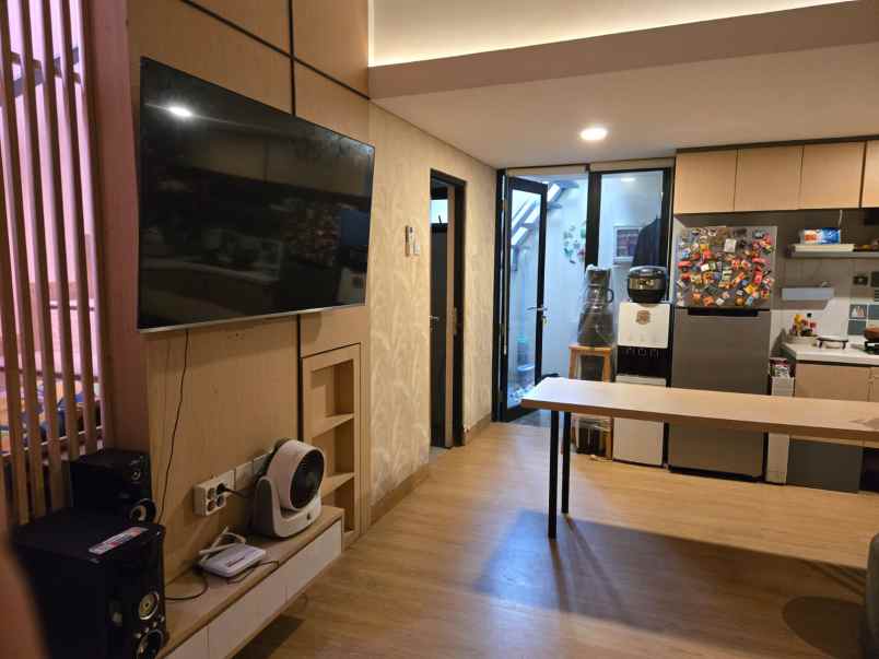 dijual rumah legenda wisata cibubur
