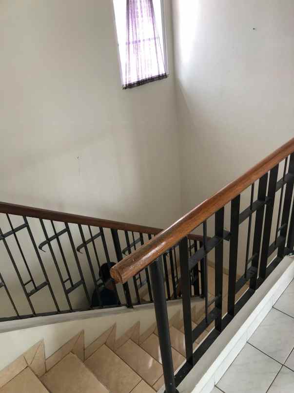 dijual rumah legenda wisata cibubur
