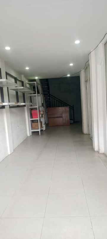 dijual rumah limbangan