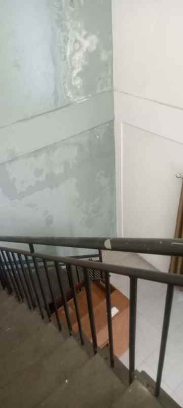 dijual rumah limbangan
