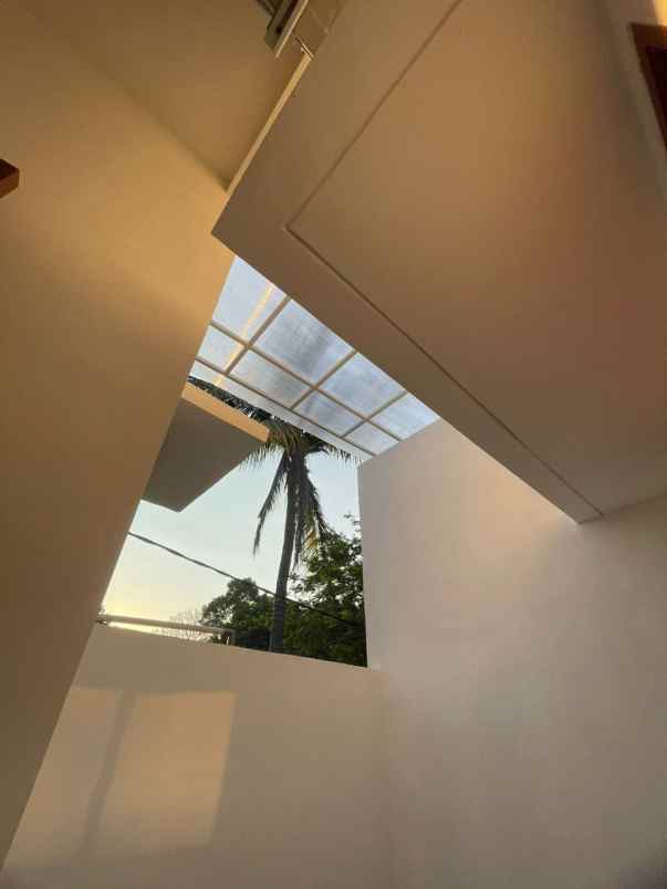 dijual rumah m kahfi