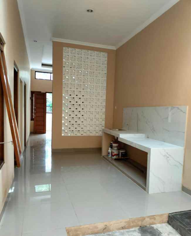 dijual rumah maguwoharjo