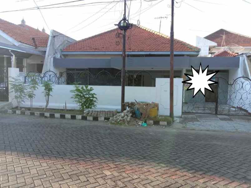 dijual rumah manyar kartika