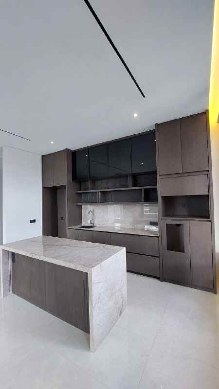 dijual rumah manyar kertoadi