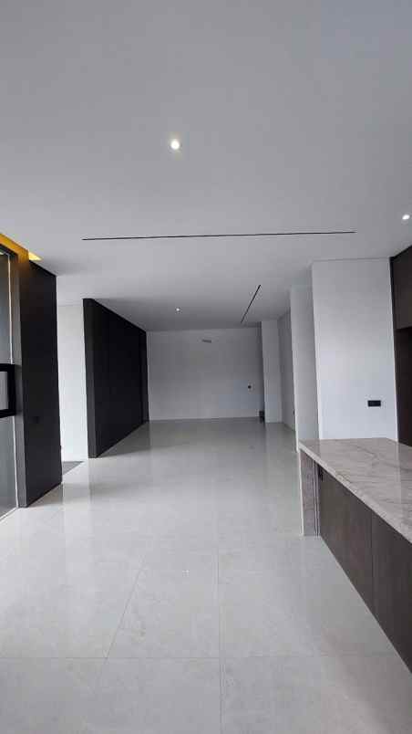 dijual rumah manyar kertoadi