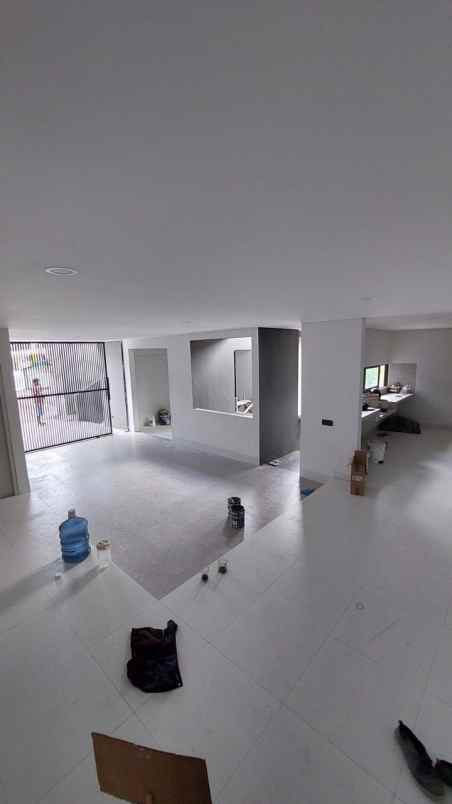 dijual rumah manyar kertoadi