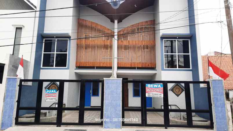 dijual rumah medokan asri utara
