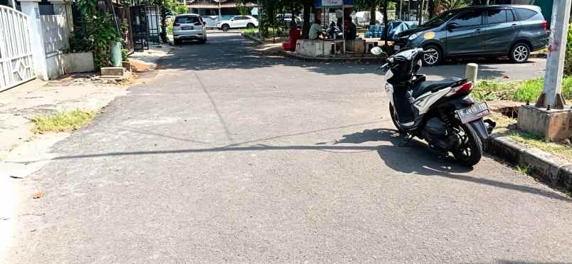 dijual rumah menteng cakung