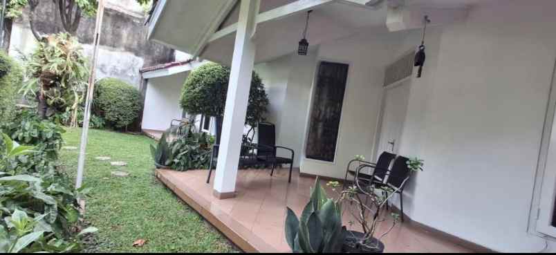 dijual rumah menteng dalam tebet