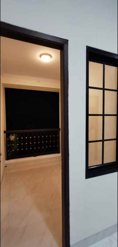 dijual rumah meruyung limo depok