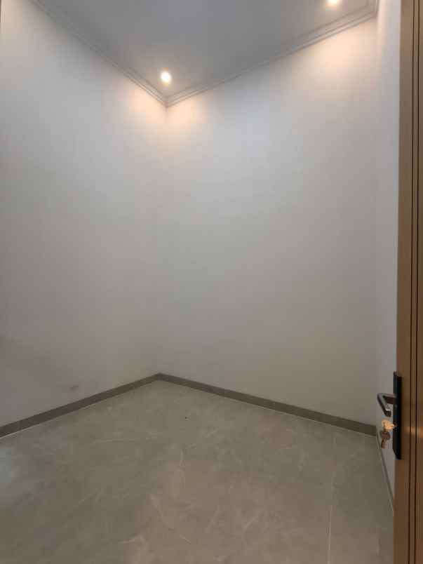 dijual rumah mlati