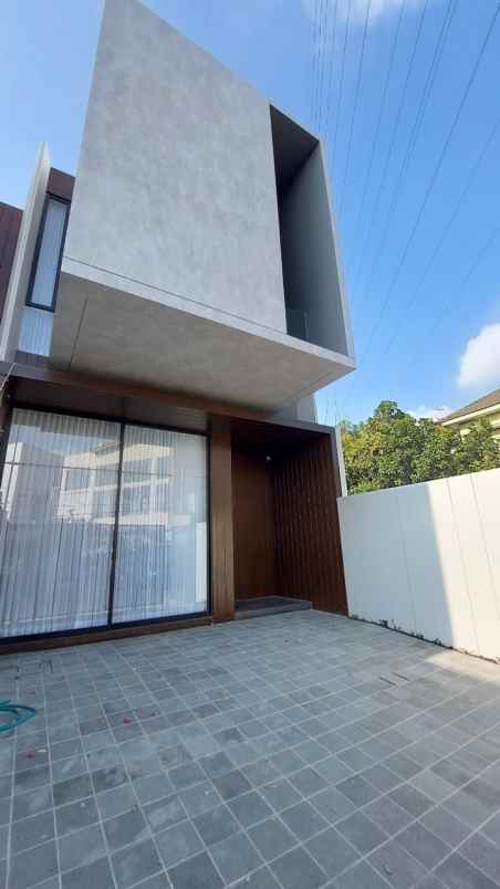 dijual rumah mojoarum