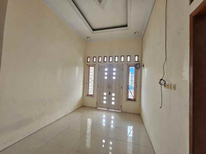 dijual rumah murah di duta bumi harapan indah bekasi