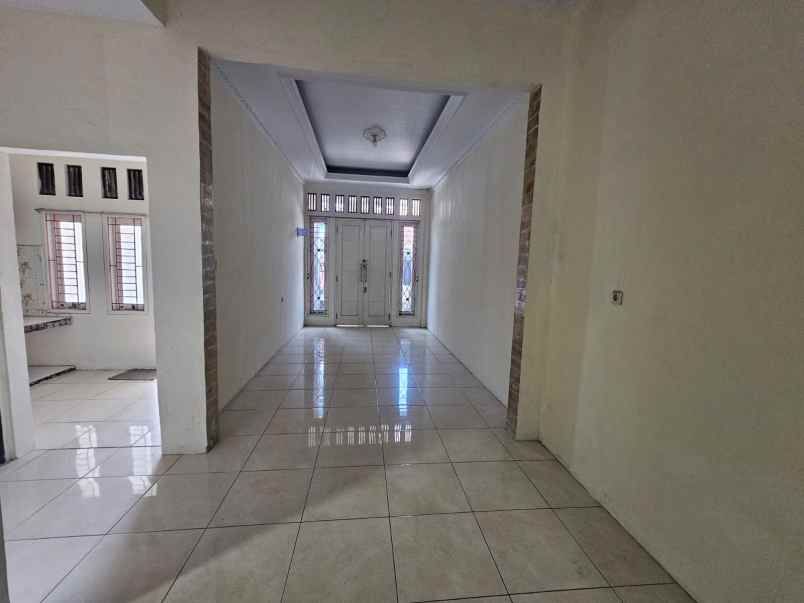 dijual rumah murah di duta bumi harapan indah bekasi