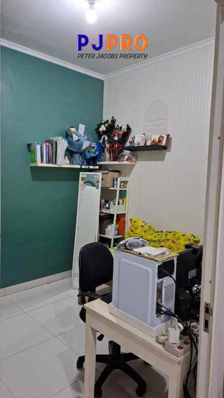 dijual rumah mutiara gading city