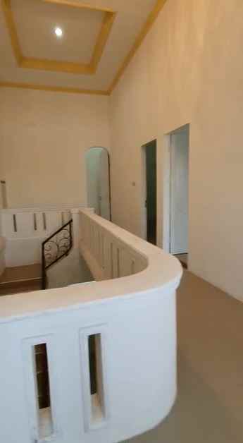 dijual rumah nginden baru