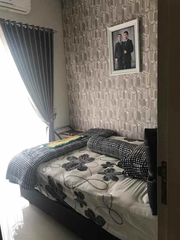 dijual rumah nogotirto