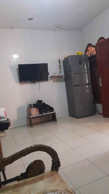 dijual rumah pacar kembang