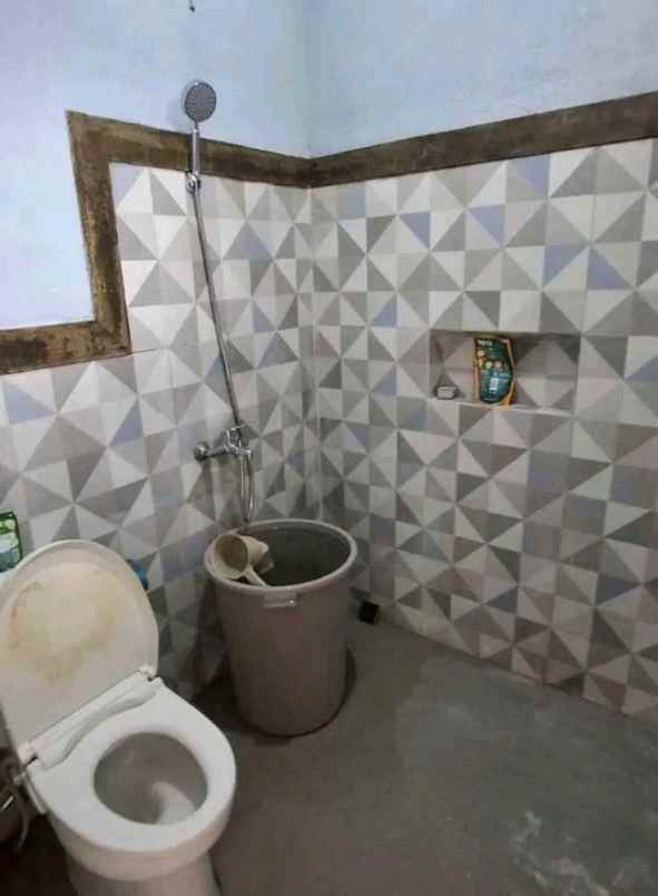 dijual rumah pakem