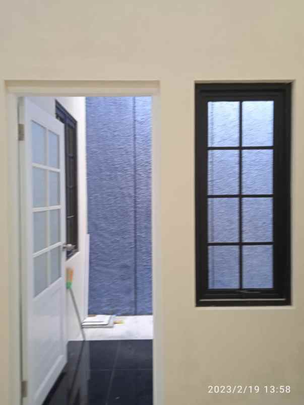 dijual rumah pakintelan